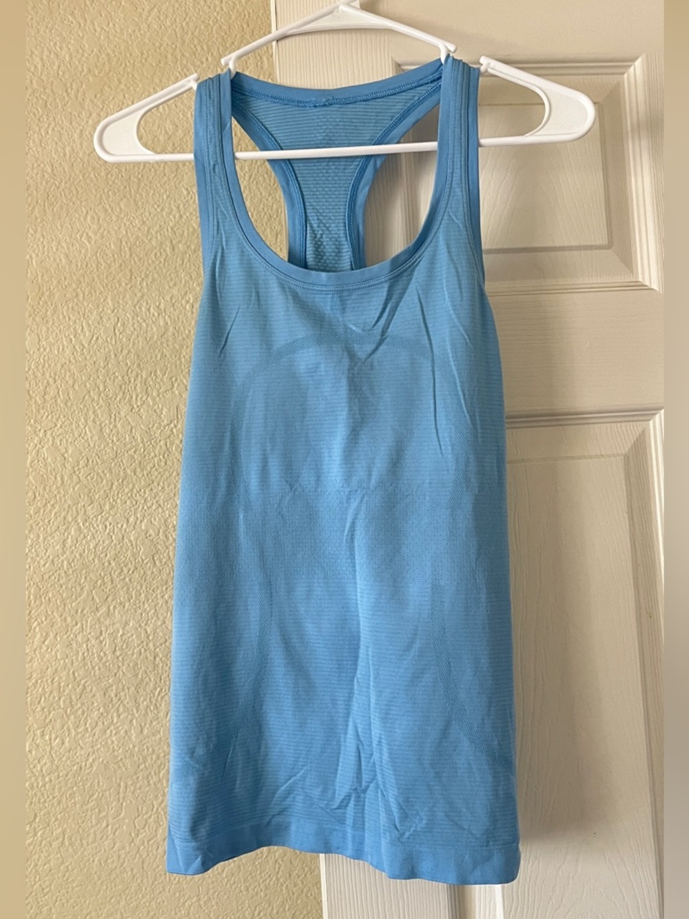 Lululemon swiftly tank hip length